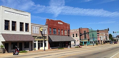 Downtown Tupelo — city context