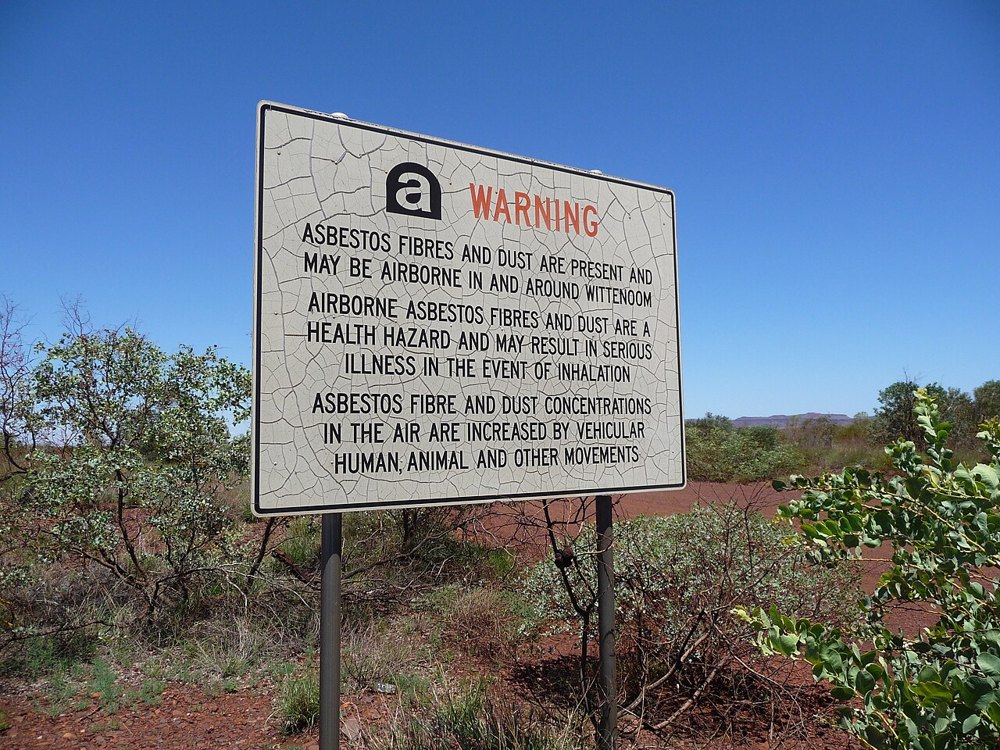 Government asbestos warning at Wittenoom — later contamination context